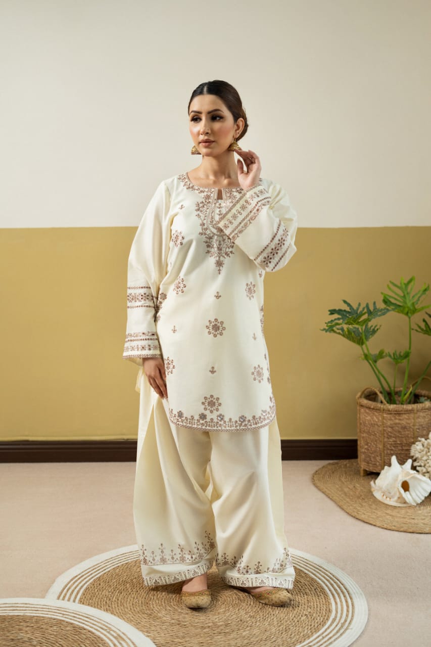 Cream Vila EMB 2PCS